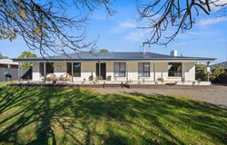 125 Cummins Road, Mount Rowan, Vic 3352