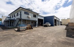 22 & 24 Donaldson Street, Manunda, Qld 4870
