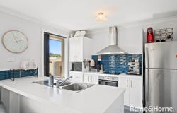 2/32 Henry Street, Triabunna, Tas 7190
