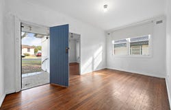 11 Third Avenue, Rutherford, NSW 2320