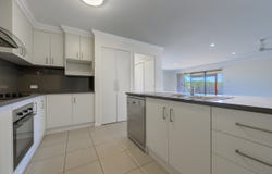 9 Scorpius Place, Telina, Qld 4680