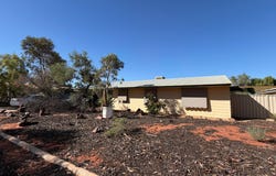 16 Axehead Rd, Roxby Downs, SA 5725