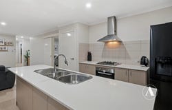 28 Fernhill Promenade, Harrisdale, WA 6112