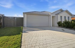 8 Bindarri Loop, Yanchep, WA 6035