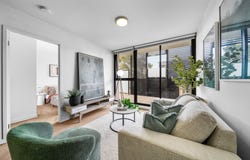 201B/113B Pier Street, Altona, Vic 3018