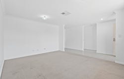 4 Oxenholme Way, Waikiki, WA 6169