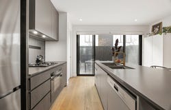 102/26 Paper Trail, Alphington, Vic 3078