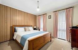 63 Hume Avenue, Melton South, Vic 3338