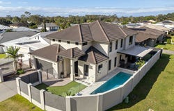 8 Foxwood Circuit, Wakerley, Qld 4154