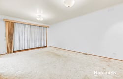 2/5 Inverness Street, Endeavour Hills, Vic 3802