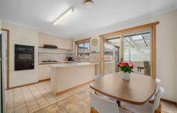 2/7 Jetty Road, Rosebud, Vic 3939