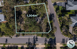 1 Bentwing Parade, Murrays Beach, NSW 2281