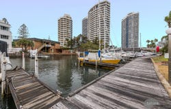 29/37 Bayview Street, Runaway Bay, Qld 4216