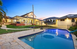 66 Hillview Parade, Ashmore, Qld 4214