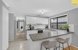 5 Peters Close, Maddingley, Vic 3340