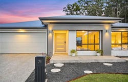 71 Capilano Way, Spring Mountain, Qld 4300