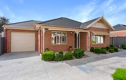 2/15 Clarke Avenue, Belmont, Vic 3216