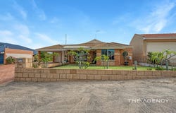 110 Glenfield Beach Drive, Drummond Cove, WA 6532