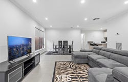 18 Sutil Drive, Clyde North, Vic 3978