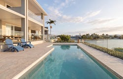 20 Argyle Crescent, Sorrento, Qld 4217