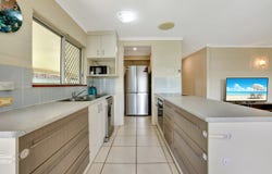 11 Aruma Close, White Rock, Qld 4868