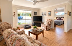 25 McClymont Road, Wattle Camp, Qld 4615