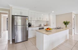 43 Geoff Wilson Drive, Norman Gardens, Qld 4701