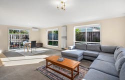 2/41 Daly Boulevard, Highton, Vic 3216