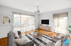 21 Lewis Avenue, Burnside, Vic 3023