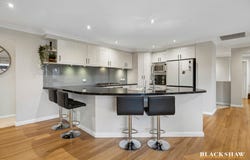 11 Lobelia Close, Jerrabomberra, NSW 2619