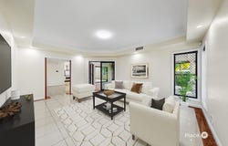 11 Gordon Place, Parkinson, Qld 4115