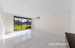 13 Bluegrass Crescent, Pakenham, Vic 3810