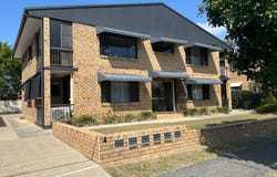 4/4 Milton Ave, Paradise Point, Qld 4216