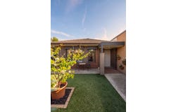 239B Murrumbeena Road, Murrumbeena, Vic 3163