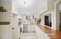 230 Lowana Road, Gunns Plains, Tas 7315