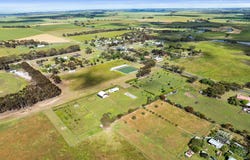 24 Lyons Street, Cressy, Vic 3322