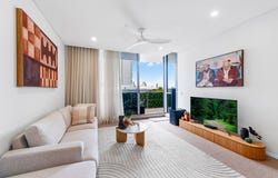 721/6 Aqua Street, Southport, Qld 4215