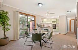 28 Bridges Avenue, Mooroolbark, Vic 3138