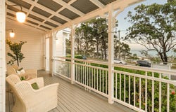 60 Eagle Terrace, Sandgate, Qld 4017