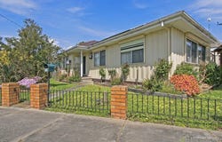 1 Walton Street, Rosedale, Vic 3847