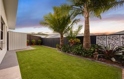 11 Honeyeater Place, Bli Bli, Qld 4560