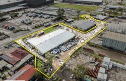 53 River Road, Redbank, Qld 4301