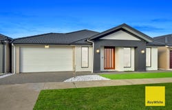 65 Litoria Drive, Deanside, Vic 3336