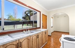 12 Barry Street, Cringila, NSW 2502