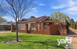 1/114-116 Moreing Road, Attadale, WA 6156