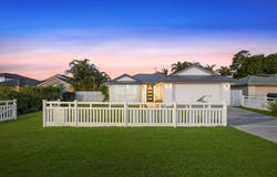 13 Kimbolton Drive, Redland Bay, Qld 4165