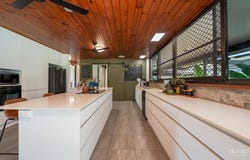 28 Alligator Creek Road, Alligator Creek, Qld 4816