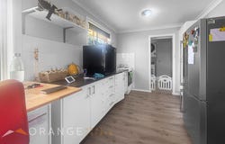 3 Richard Laffan Place, Orange, NSW 2800