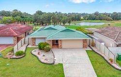 8 Allenby Crescent, Windaroo, Qld 4207