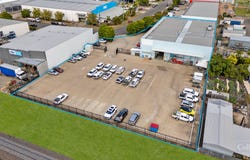 31-33 Corporate Crescent, Garbutt, Qld 4814